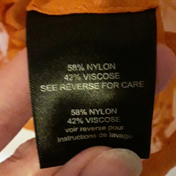 Stunning  gold/orange shawl - Picture 3 of 4